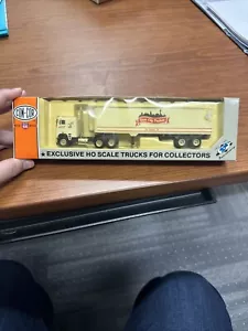 Con-Cor/Herpa HO Scale Trucks and Tractor Trailers Each Sold Separately - Picture 1 of 1