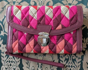 Vera Bradley Drehverschluss Geldbörse Pflaume Crazy Chevron gesteppt Baumwolle Kalbsleder - Bild 1 von 16