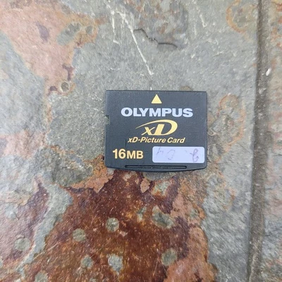 Olympus xD Picture Card 16MB Camera Memory Card (Fits Fujifilm) - Image 1 of 2