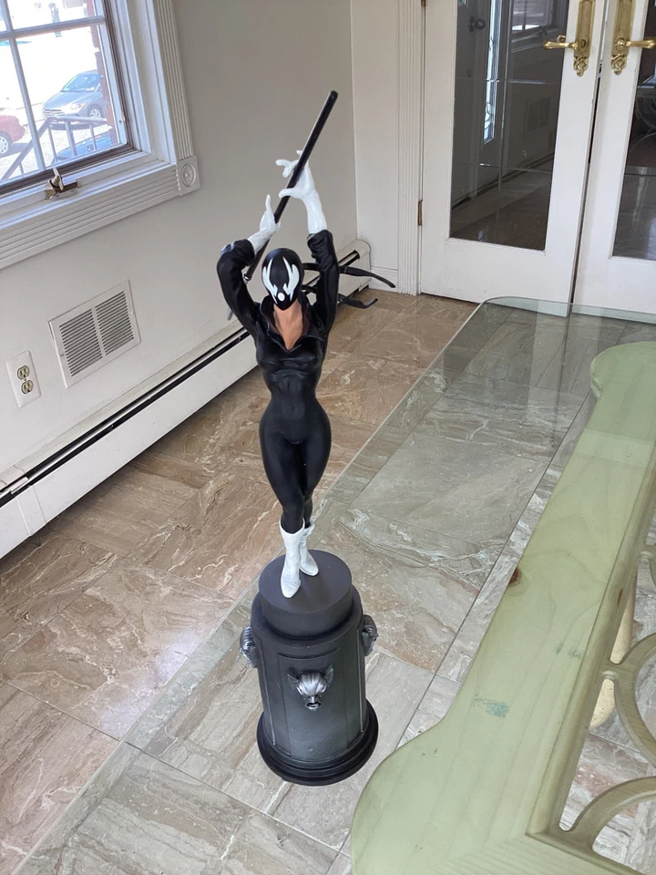 NUEVA Estatua de Matt Wagner Grendel Christine Spar LE 2000 DE CAJA SELLADA Mano Suelta Foto 1 de 4