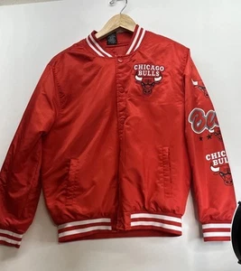 NBA Chicago Bulls Jacket Mens Medium Red Black Basketball Varsity Bomber Satin M - Bild 1 von 11