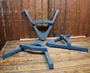 CENCO CHEMISTRY LAB EQUIPMENT CAST IRON STAND BASE THREADED 3PC LOT PAINTED BLUE - Picture 1 of 13