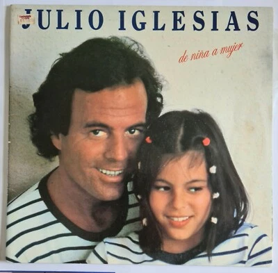 LP 🎼 JULIO IGLESIAS - DE NINA A MUJER 🎵 SBP 237643 Vinyl 12" Record Album 1981 - Image 1 of 4