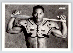 1990 Score Card, #697 Bo Jackson Royals, Raiders & Auburn, see Video - Picture 1 of 3