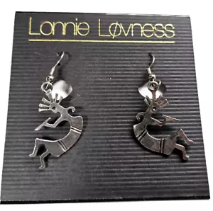Pendientes de gancho colgantes vintage Lonnie Lovness de 1,3/4" de largo - Imagen 1 de 2