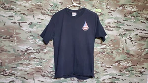 LACKLAND BLUTSPENDERZENTRUM T-SHIRT MEDIUM - Bild 1 von 5