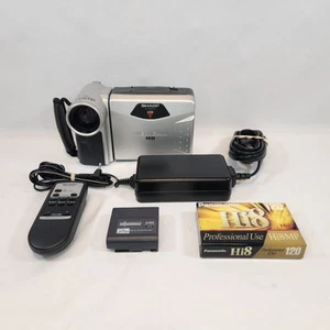 Sharp VL-AH150U 8mm Hi-8 Tape Camcorder w/ Power Adapter, Battery, Tape, Remote - Picture 1 of 15