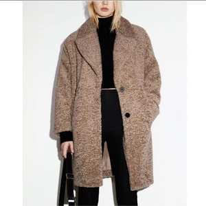 Zara Teddy Boucle Pelzmantel. Größe: M - Bild 1 von 9