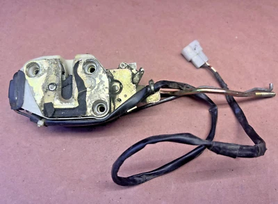 89 Mazda RX7 Left Side Door Lock Actuator Latch Driver Convertible 86-91 - Изображение 1 из 4