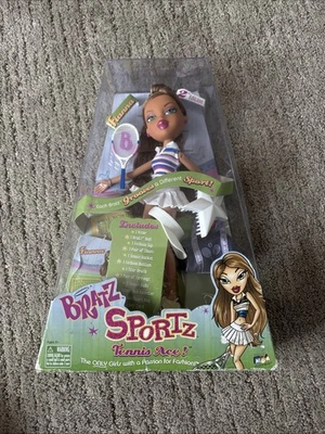 Bratz Play Sportz "Fianna" TENNIS ACE" 2ª EDICIÓN Totalmente Nuevo Foto 1 de 4