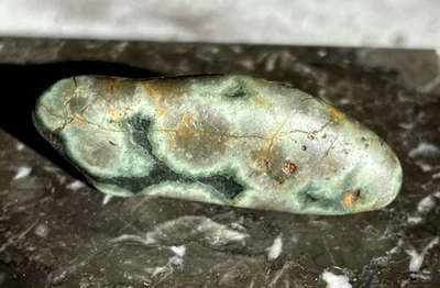 superbe Variolite 38 mm roche volcanique brute naturelle minéraux pierre fine - Photo 1/2