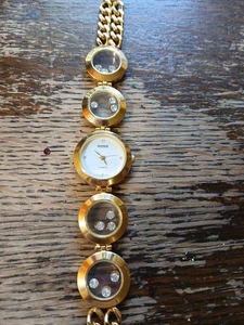 Vintage Homer Damenuhr goldfarben + Glasfenster runde Kreise schwebendes Kristall - Bild 1 von 11