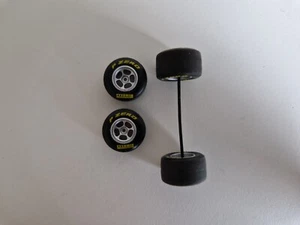 Minichamps 1/43 F1 Wheels - Pirelli P Zero (2011 version) (x1 set) - Picture 1 of 4