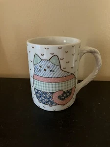 "Taza de café de cerámica japonesa de colección edredón de patchwork gato 3,75"" COMO NUEVA EN ESTADO" - Imagen 1 de 5