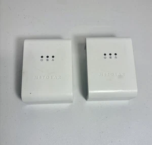 Lot Of (2) Netgear XET1001 85 Mbps Wall-Plugged Ethernet Adapters/Cables D3 - Picture 1 of 2