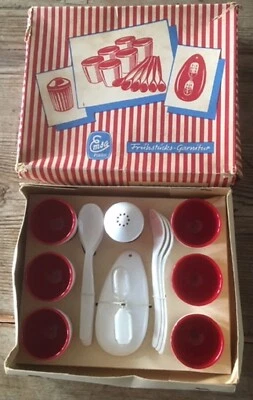 1960s Breakfast Set 6 Plastic EggCups Spoons.Boxed.Red/White.Breakfast.EMSA - Image 1 of 4
