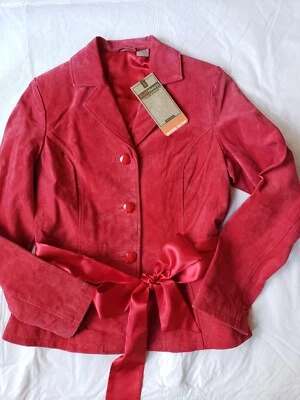 Chaqueta roja con corbata de gamuza talla S con cinturón satinado talla S nueva con etiquetas Foto 1 de 4