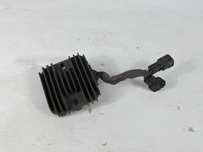 Regulador de voltaje rectificador Suzuki GSXR600 GSXR 600 06 07 2006 2007 Foto 1 de 4
