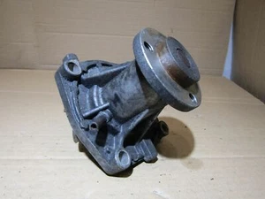 Jeep Cherokee XJ Pre-Facelift 2.5 VM engine coolant water pump - Picture 1 of 5