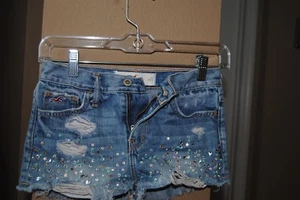 Clothing Women's Mini Shorts by Hollister size 0 - Picture 1 of 12