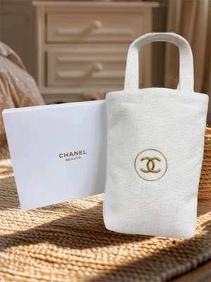 Mini Bolso de Mano Chanel Beaute Blanco/Dorado Logo CC Novedad GWP Esponjoso Nuevo en Caja Foto 1 de 4
