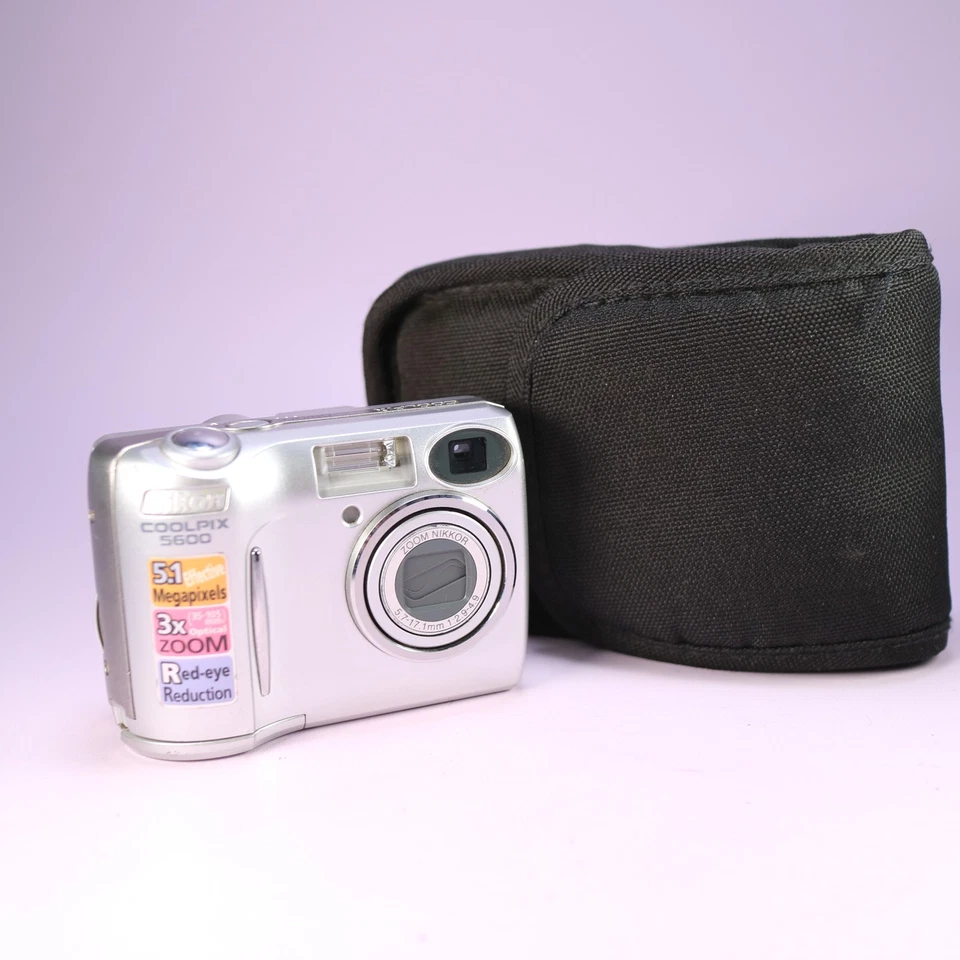 Nikon Digital Camera Coolpix 5600 5.1MP Silver Tested *Read* - Image 1 of 4