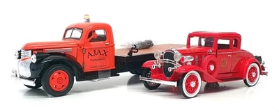 National Motor Museum Mint 132 Scale SS-T5420A - 2 Piece Chevrolet Set - Image 1 of 4