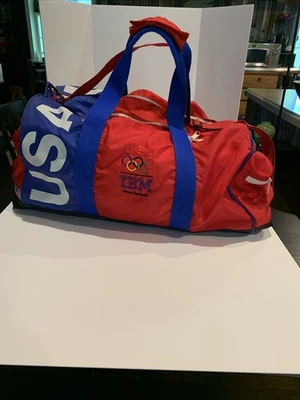 VTG USA Olympics Red White and Blue Duffel Bag with Shoulder Strap and Zippers - Image 1 of 4