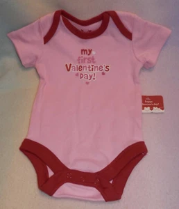 0-3 MONTHS * Baby ONE PIECE *MY FIRST VALENTINES DAY! * RED AND PINK * NEW - Picture 1 of 3