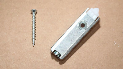 MACO Balkontürschnäpper 52207 Terrassentür Balkontür Schnäpper + Schraube    Bf1 - Bild 1 von 4