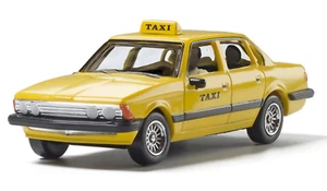 Woodland Scenics 1/87 HO Scale YELLOW CAB TAXI Modern Era Vehicle Car AutoScenes - Picture 1 of 4