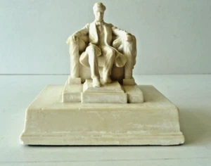 Vtg 1958 Miniature Seated Lincoln Washington D.C. Statue Sebastian Miniatures - Picture 1 of 13