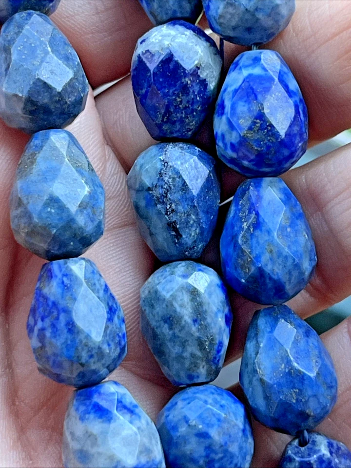 Lapislazuli Perlen Tränen Tropfen facettiert 25 Stk 15 mm Edelstein Kristall DIY - Bild 1 von 4