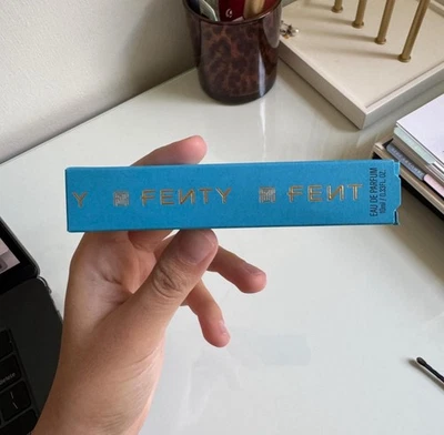 Туалетная вода для путешествий спрей Fenty Beauty от Rihanna Fenty 10 мл/0,33 жидкой унции - Изображение 1 из 2