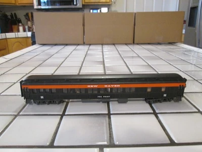 rivarossi NEW HAVEN passenger car HO scale - Image 1 of 4