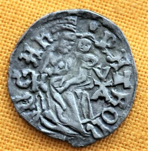 Mittelalterliche Silbermünze - Corvin Mathias Denar, Madonna, 15. Jahrhundert - Bild 1 von 2