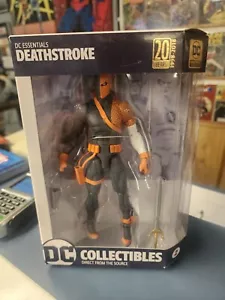 DC Essentials Deathstroke. Mint - Picture 1 of 2