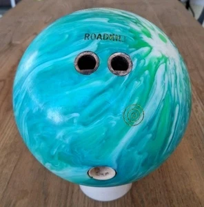 Vintage 10 lb 4.9 oz Ebonite Maxim Bowling Ball Green Blue Swirl RH - Picture 1 of 4
