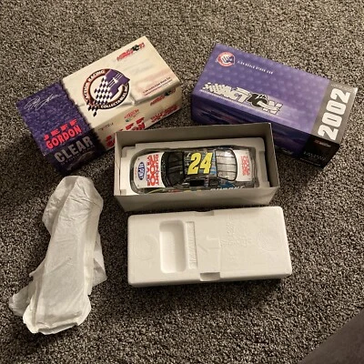 Jeff Gordon 2002 #24 DuPont / Celebración 200 Aniversario Transparente 1/24 NASCAR Foto 1 de 4