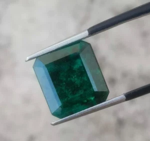 ESMERALDA ZAMBIA VERDE PROFUNDO NATURAL TALLA GRANDE 8,35 CTS CORTE ESMERALDA octágono - Imagen 1 de 7