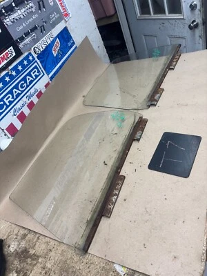 Dodge D100 D150 D350 1972-1980 ala ventilación ahumador ventana vidrio w150 W250 W350 juego Foto 1 de 4