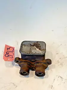 1972 Ford 8000 Tractor Brake Valve Master Cylinder - Picture 1 of 10