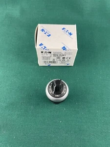 Eaton/Moeller RMQ-Titan Potentiometer M22-R4K7 - Picture 1 of 1