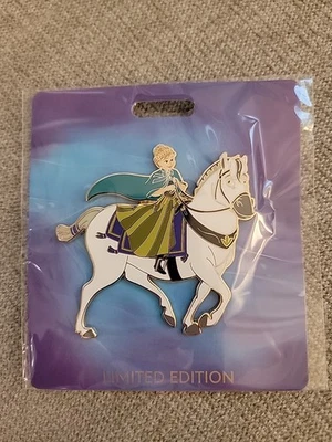 Prendedor Disney D23 2025 exclusivo, Off To The Races, Anna, Frozen, LE400, MOG Foto 1 de 3