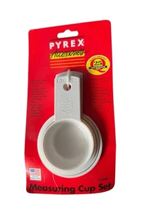 NOS Vintage Pyrex Zubehör 4 Stück Messbecher Set 1995 New Old Stock - Bild 1 von 2