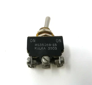 AIRCRAFT TOGGLE SWITCH MS35059-23 / 512TS1-3 / 8824K14 NEW - Picture 1 of 4