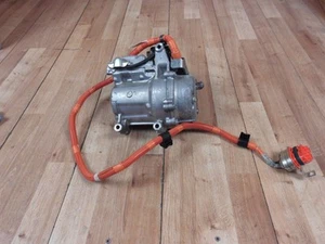 Mitsubishi Outlander MK3 2019 PHEV Air conditioning compressor 7813A379 - Picture 1 of 4