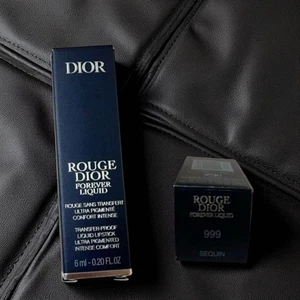 Dior Forever Liquid Sequin 999 Limited Edition Online Exclusive - Bild 1 von 2