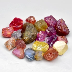 20pcs Lot 35.75ct Rough Unheated Multi-Color Sapphire Gemstone, Madagascar - Picture 1 of 4