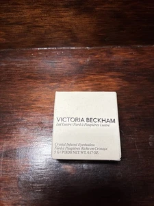 Neu im Karton Victoria Beckham Beauty Lid Lustre Lidschatten - Nerz \ B 5 g - Box beschädigt - Bild 1 von 3